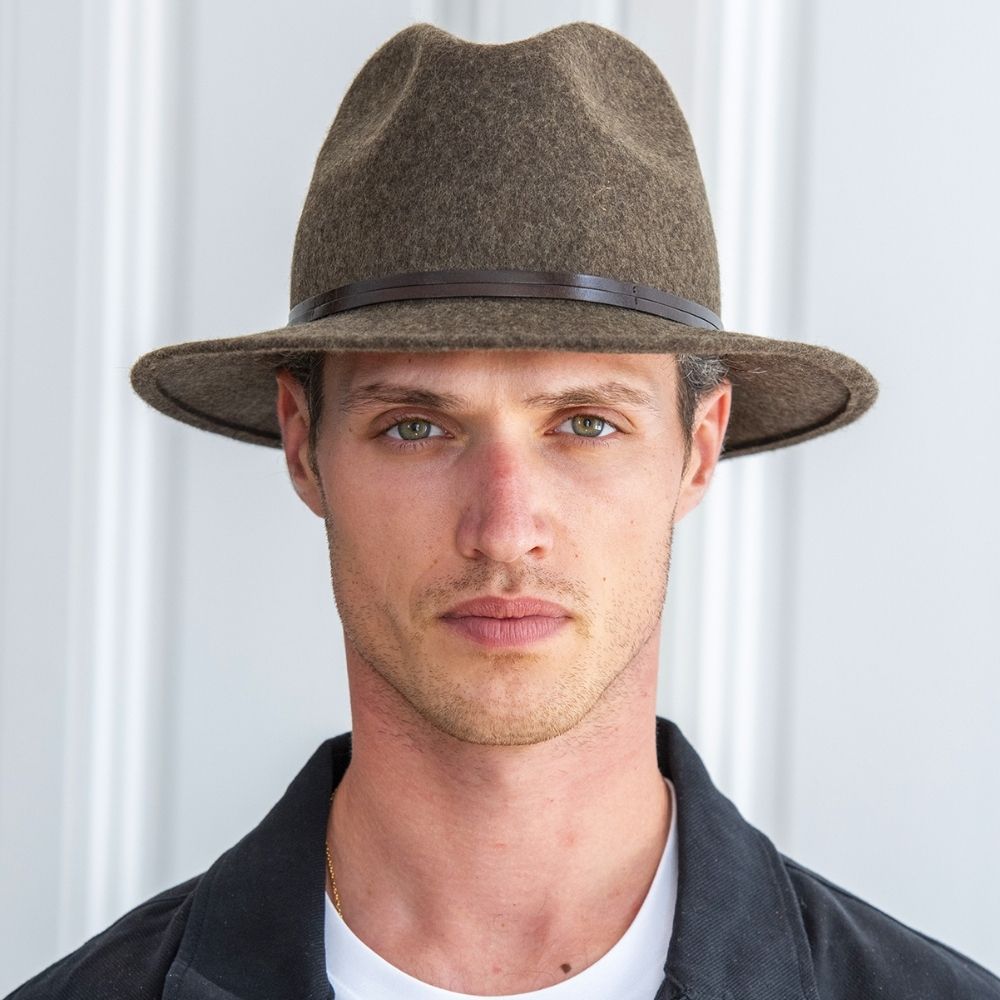 Felt fedora hat leather strop, stitched brim