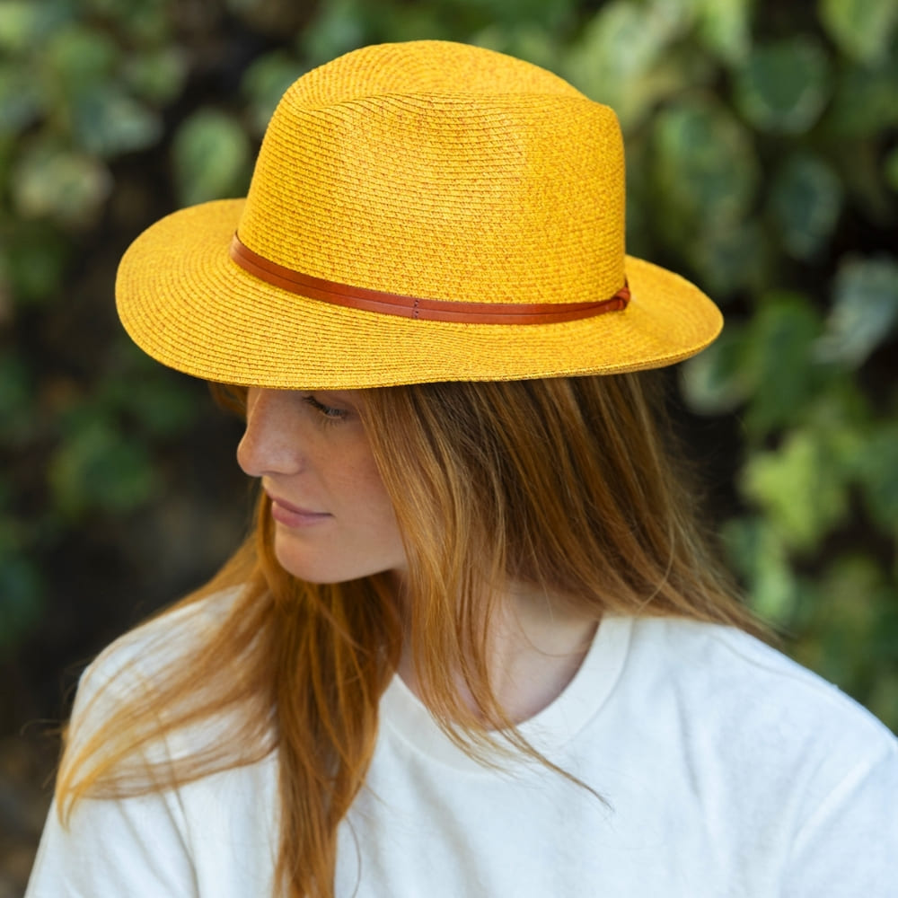 CHAPEAU PAPIER LIEN CUIR