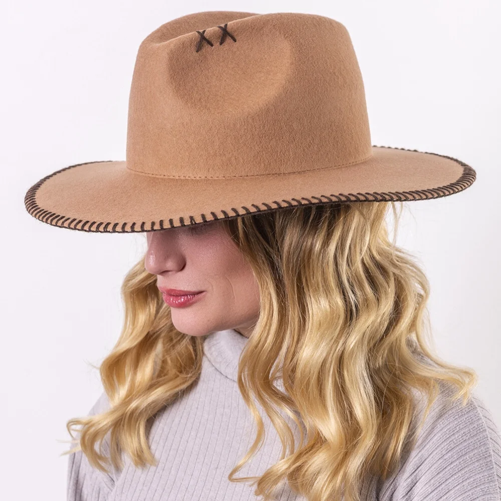 Chapeau feutre bord large CROCHET
