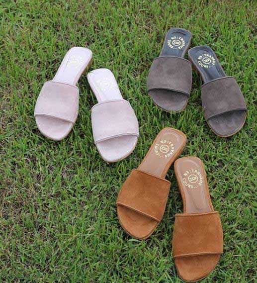 SUEDE SANDALS