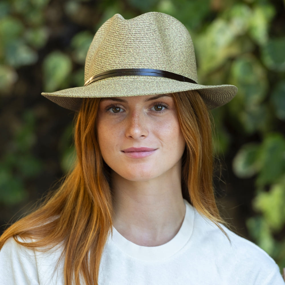 CHAPEAU PAPIER LIEN CUIR