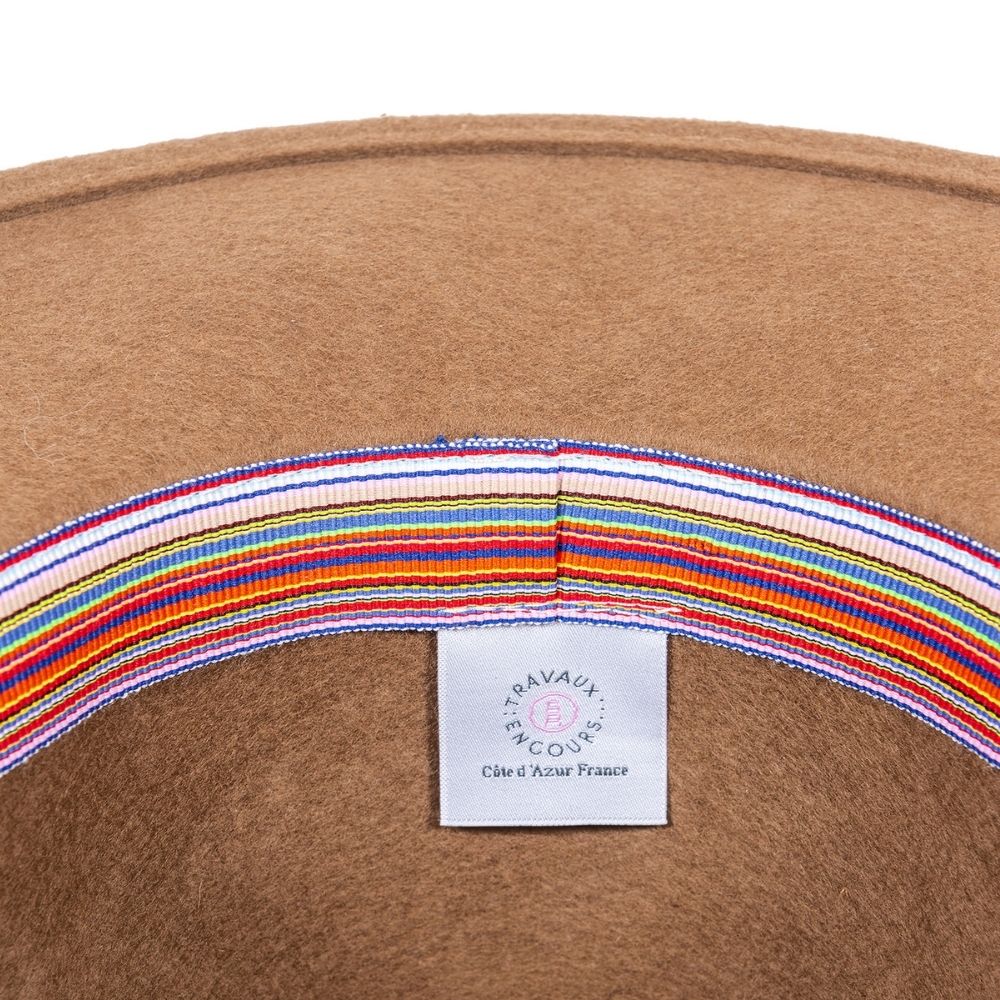 Felt fedora hat leather strop, stitched brim