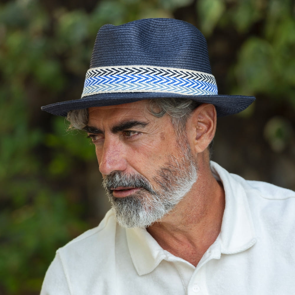 Paper hat large ribbon