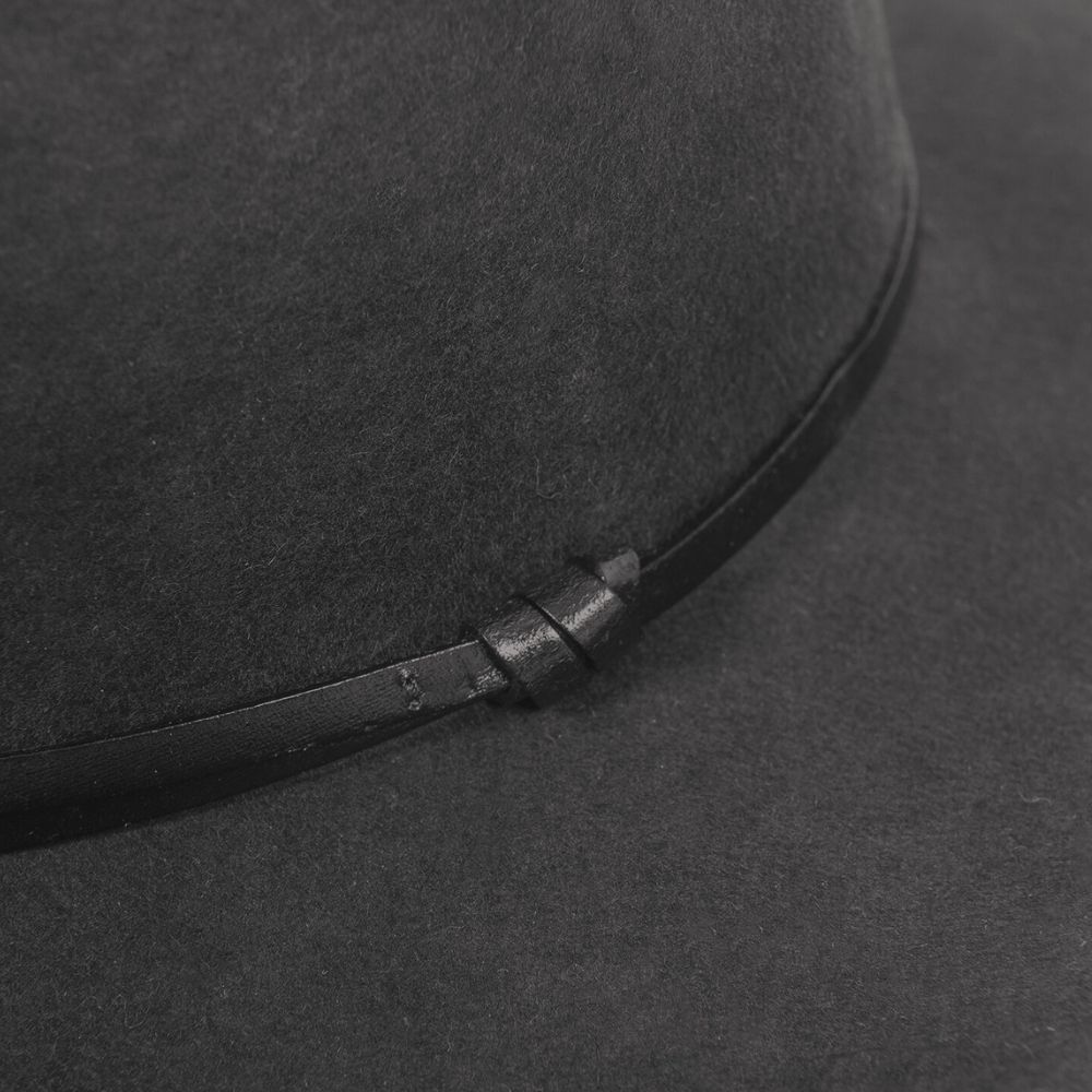 Felt fedora hat leather strop, stitched brim