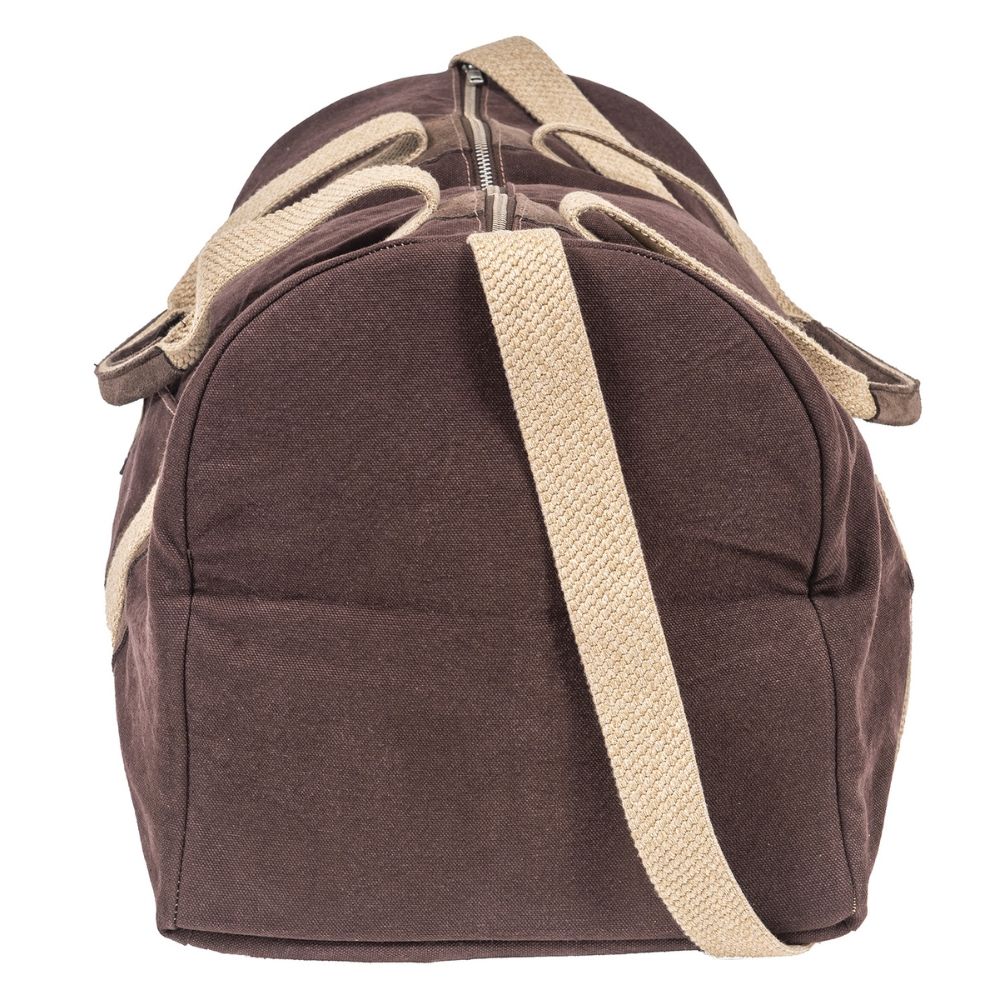 Duffle bag with zipper