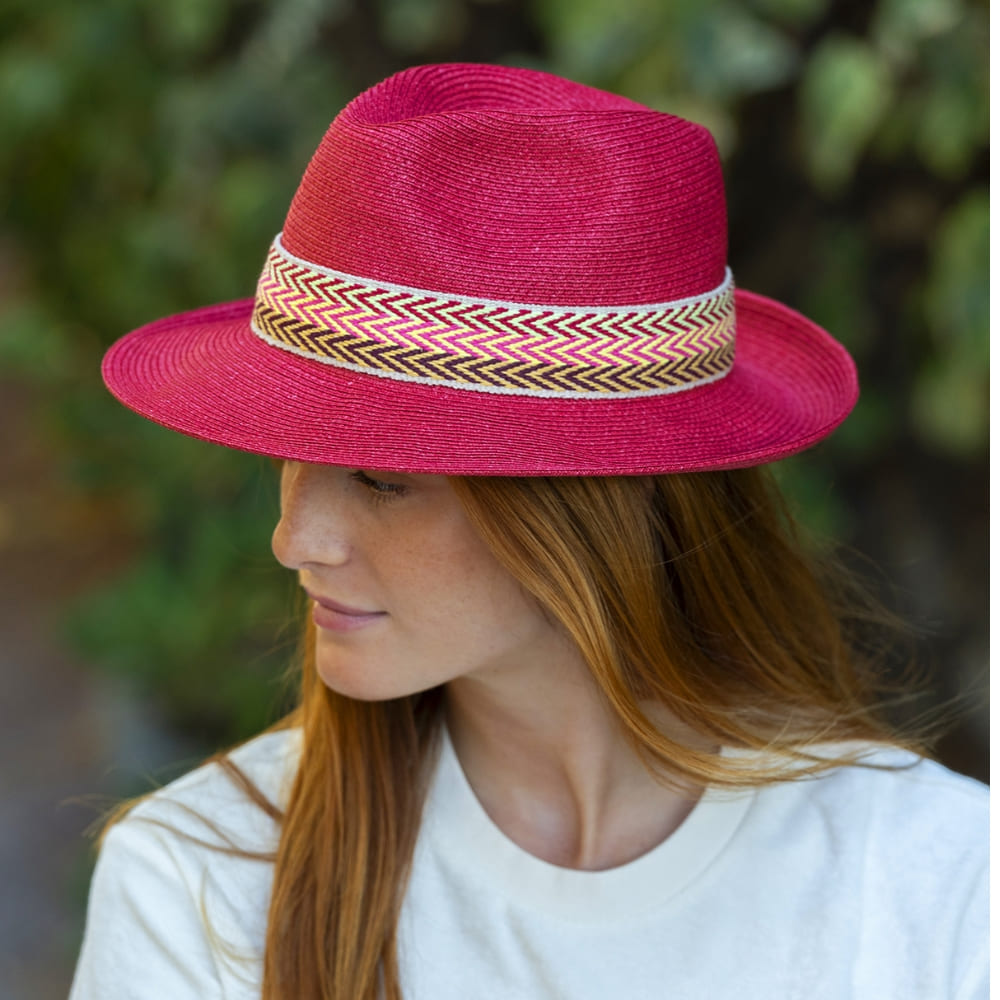 Chapeau papier ruban large