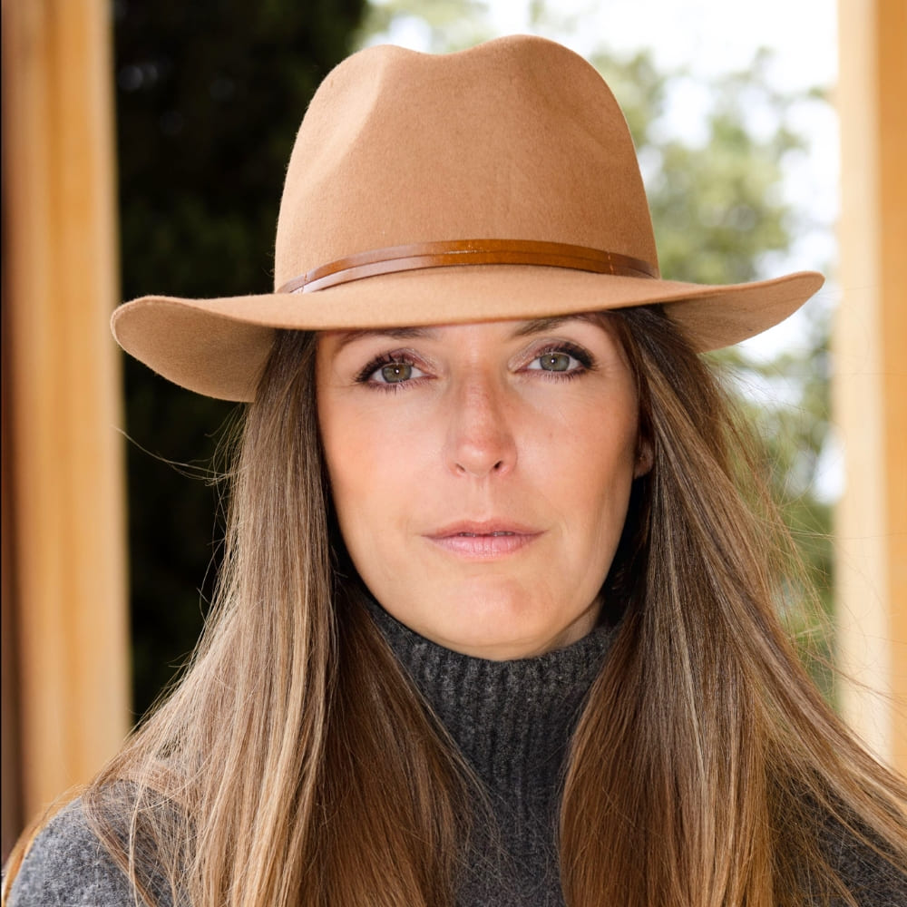 Felt fedora hat, leather strop, non stitched brim