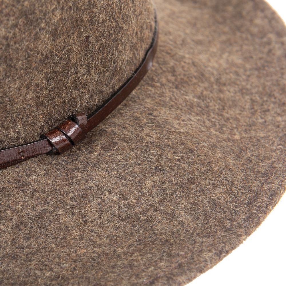 Felt fedora hat leather strop, stitched brim