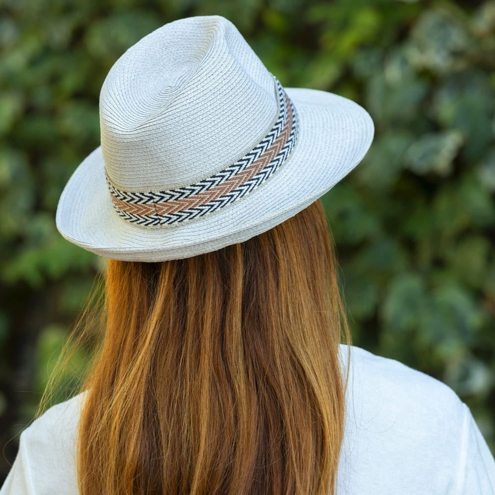 Paper hat large ribbon